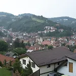 Mountain Escape Charm Apartamento Braşov