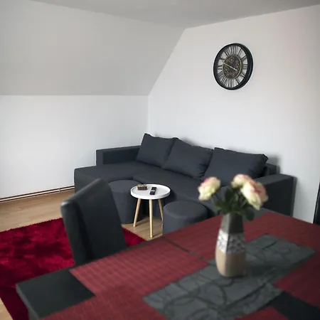 Apartment Mountain Escape Charm *