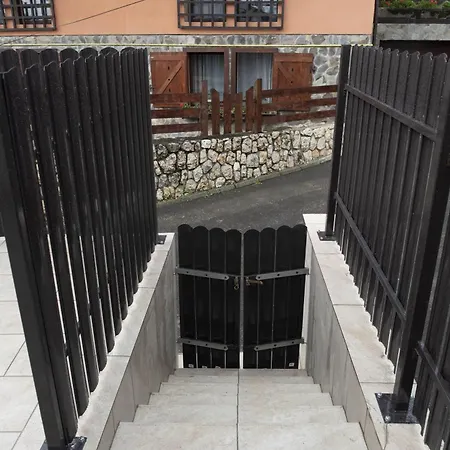 Mountain Escape Charm